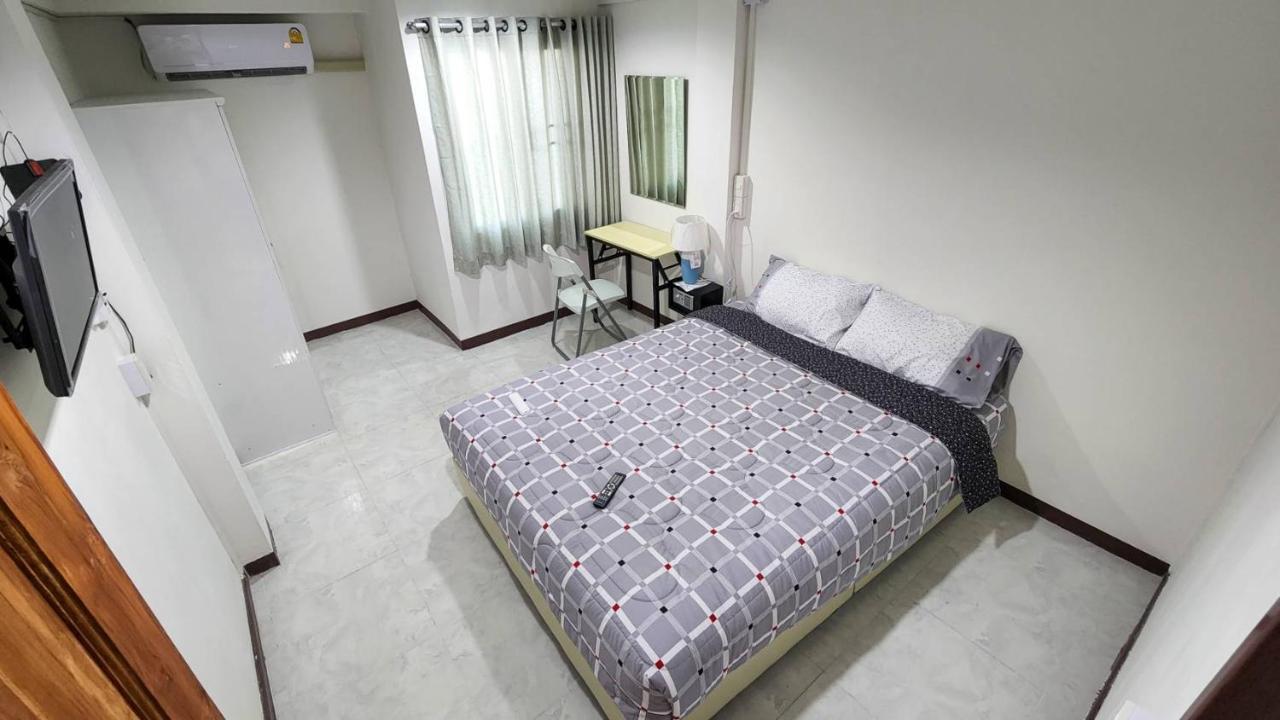 Apartment A4 Dindaeng 曼谷 外观 照片