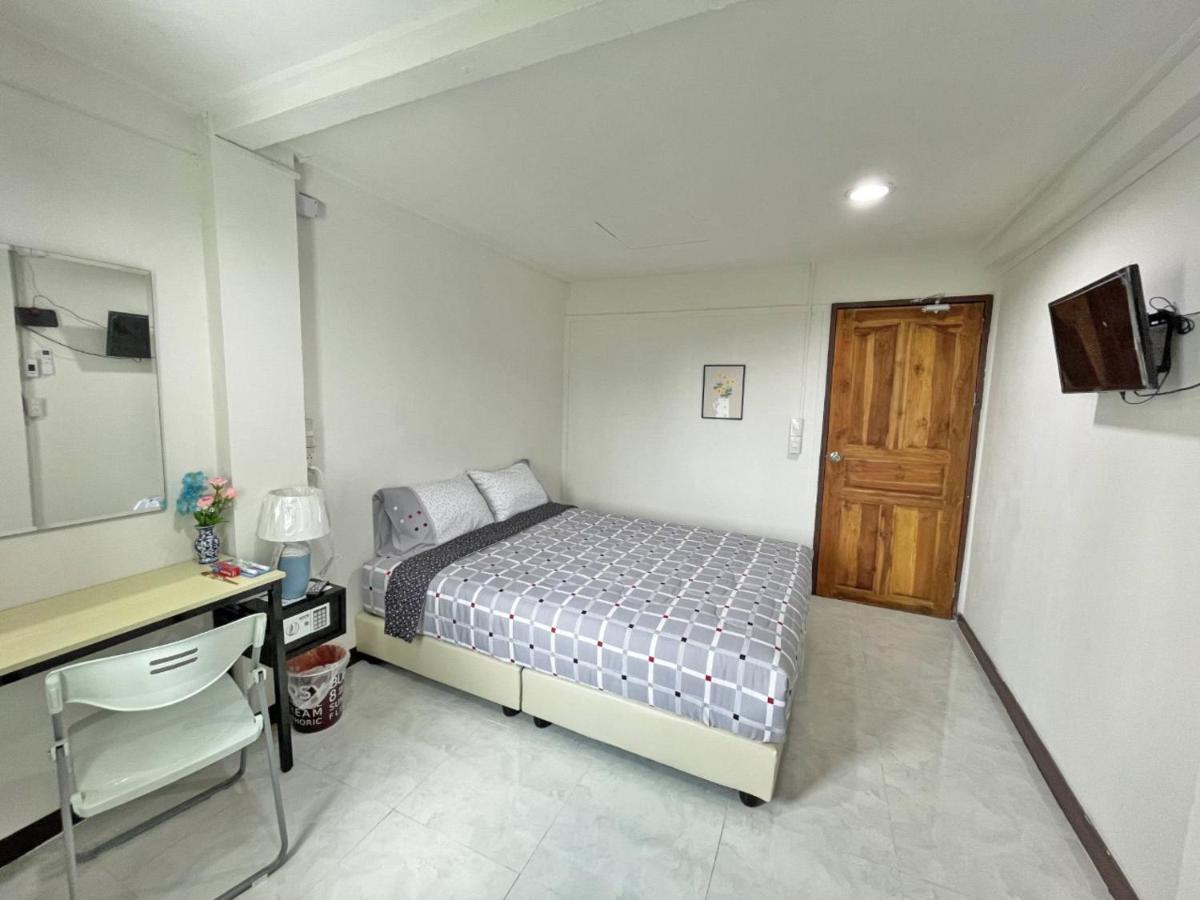 Apartment A4 Dindaeng 曼谷 外观 照片